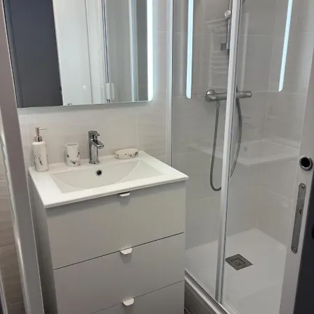 Marmottes - 2 Pieces Pour 8 Personnes Mae-7963 Apartment
